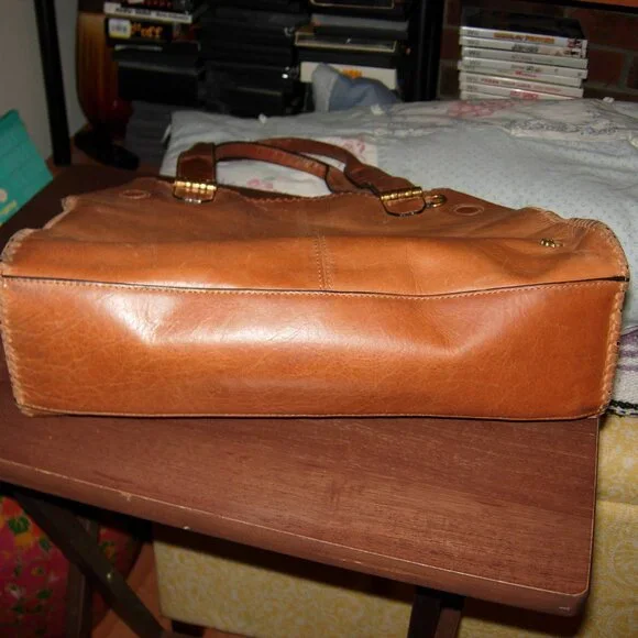 Elliot Lucca Tan “Gisele” Leather Shoulder Bag - Picture 11 of 14